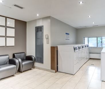 2125 Saint-Marc Street, Montréal, QC - Photo 3