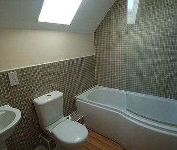 2 bedroom apartment to rent - Photo 6