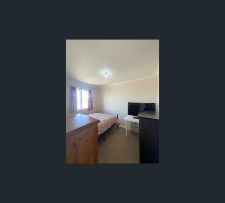 Unit 9/1 Velacia Pl, Queanbeyan, NSW 2620 - Photo 2