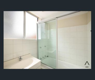 Affordable & Convenient Living in Liverpool - Photo 4