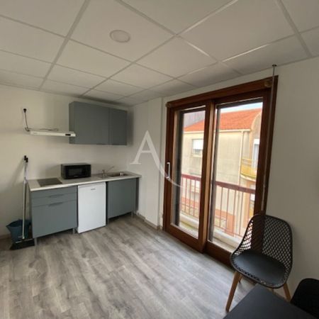 Location Appartement 1 pièce 22m² - Photo 3