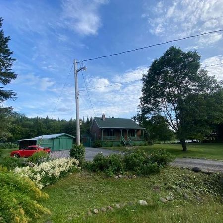 3 CH - 1 SDB - Saint-Raymond - $2,789 /mo - Photo 3