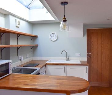 1 bedroom bungalow to rent - Photo 1