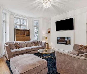 Welbeck Court, Addison Bridge Place, W14 - Photo 1