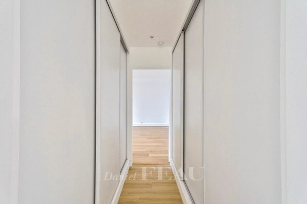 Location appartement, Paris 9ème (75009), 3 pièces, 99.1 m², ref 85638406 - Photo 1