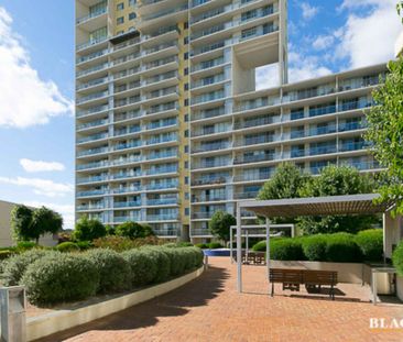 SKY PLAZA- LIVING AT ITS BEST - Photo 4