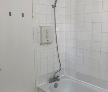 3 bedroom house share to rent - Photo 4