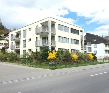 modern, grosszügig und hell - Foto 1