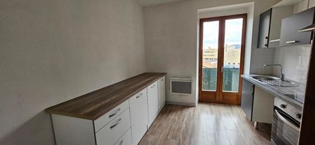 Location Appartement 3 pièces 66m² PRIVAS 07000 - Photo 4