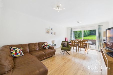 7 Loughview Drive, Upper Knockbreda Road, Belfast, BT6 0NU - Photo 3