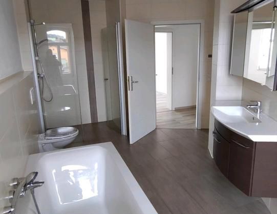 4-Raum- Wohnung 118 qm in 09380 Thalheim , 1. OG - Foto 1