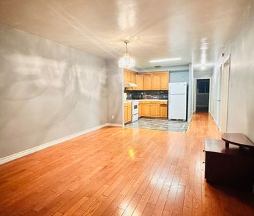 For Lease - 1171B Lakeshore Road, Mississauga, Ontario - Photo 2