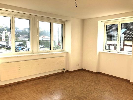 Attraktive Wohnung an sonniger Lage in unmitttelbarer Rheinnähe - Photo 1