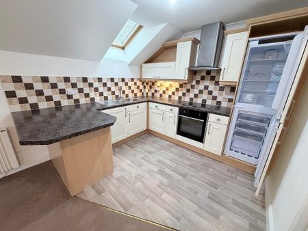 2 bedroom flat to rent - Photo 4