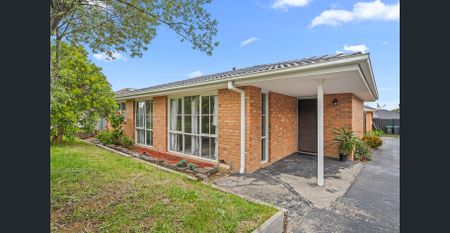 Spacious 3-Bedroom Home in Prime Central Rowville Location - Photo 2