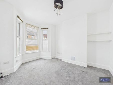 4 bedroom house to rent - Photo 2