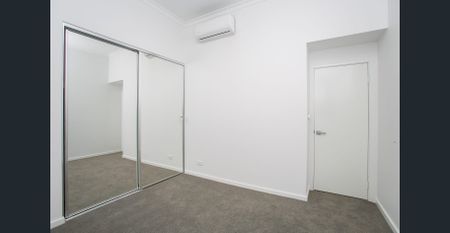 Spacious As New Unit in Boutique Development (includes quality whitegoods) - Photo 5