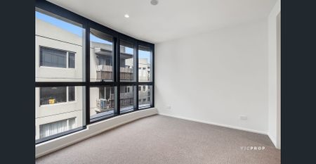 LUXURY APARTMENT ON QUEENS ROAD - Photo 4