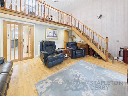 3 Bedroom Semi-Detached House for Rent - Photo 5