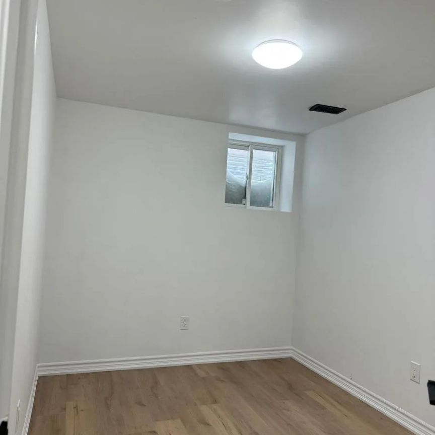 37 SEAHORSE AVENUE - Photo 1