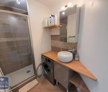 Location Appartement 2 pièces 46m² LAMBERSART 59130 - Photo 4