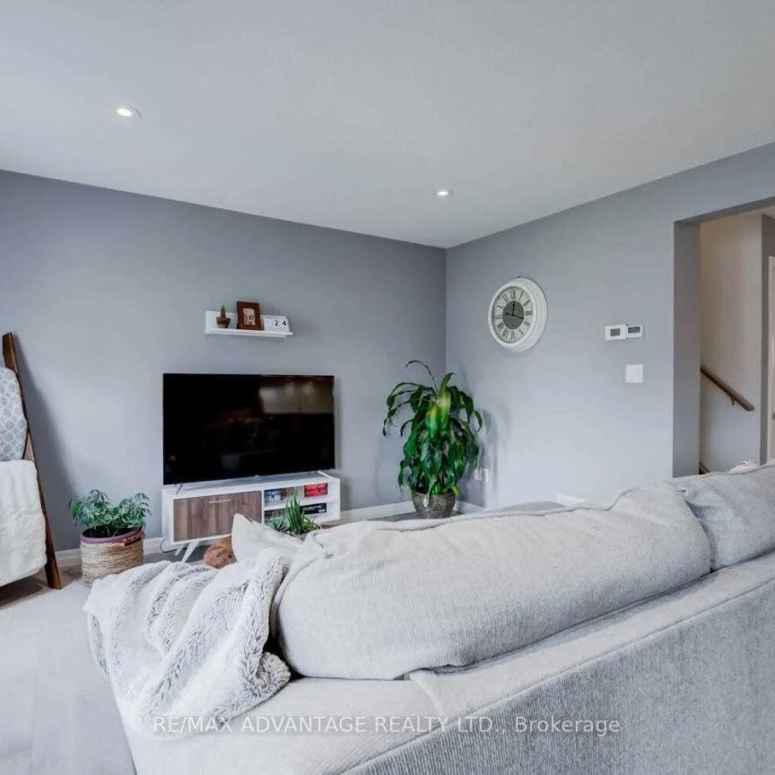 258 PEACH TREE BOULEVARD - Photo 1