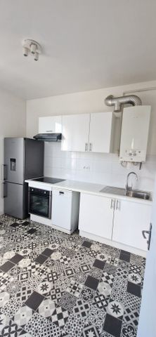 Location Appartement 3 pièces 59m² PANTIN 93500 - Photo 2