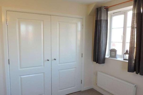 Rm, Stonewort Avenue, Hampton, P, PE7 - Photo 1