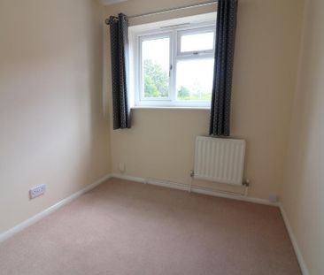 3 Bedroom Detached To Rent - Photo 3