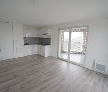 LILLE - APPARTEMENT - T2 - Photo 6