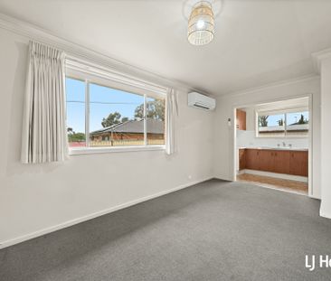 86B Belconnen Way, Page ACT - Photo 2