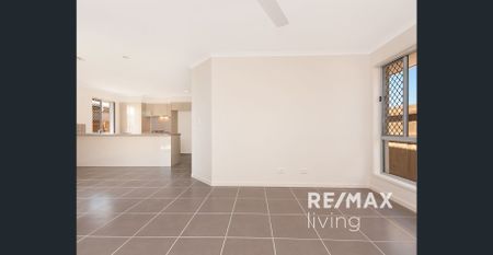 Modern Family Home in Narangba - Photo 2