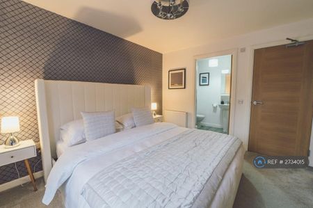 2 bedroom flat to rent - Photo 3