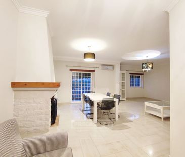 Moradia T4 em Lisboa - Photo 2