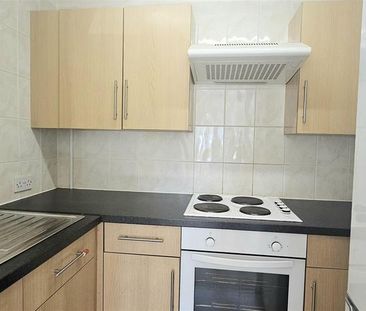 1 bedroom retirement property to rent - Photo 4