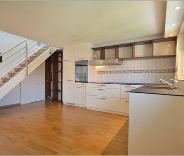 Modern attic maisonette with fantastic views! - Photo 3