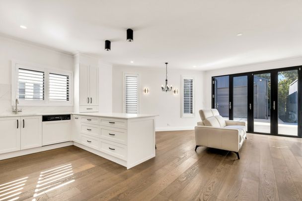 12 Birrell Street, Norwood - Photo 1