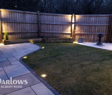 3 bedroom detached house to rent - Photo 2