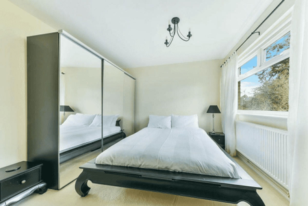 St. Peters Close, Ilford, IG2 - Photo 4