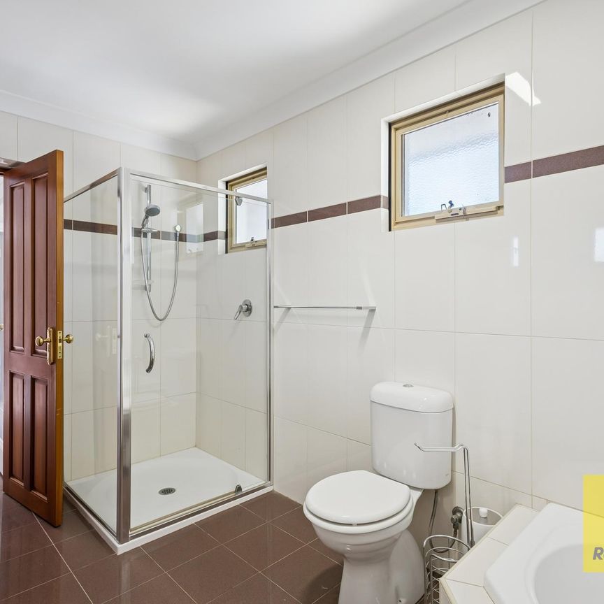 Furnished Lock & Leave Apartment, in the Heart of Fremantle - Photo 1