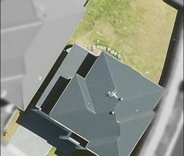 Modern Family Home in a Peaceful Location - Photo 3