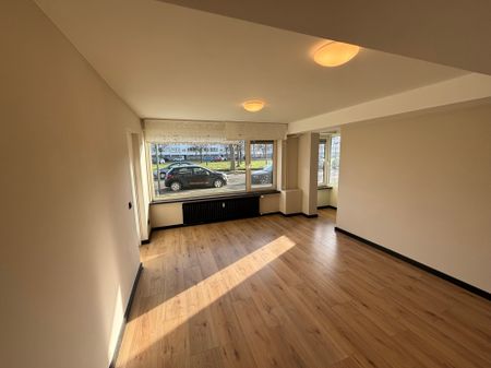 Te huur: Appartement Burgemeester Van Haarenlaan 742 in Schiedam - Photo 2