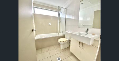 Inspect at your convenience! Close to Everything! Modern 2-Bedroom Accessible Apartment in the Heart of St Peters! - Photo 5