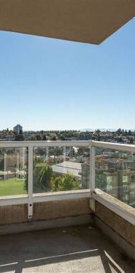 "Furnished" suite w/View,Park,JoyceSkytrain,Bus,no pet/no smoking - Photo 1