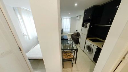 Piso de alquiler en Calle del Salitre, Embajadores - Lavapiés - Photo 2