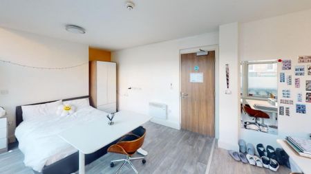 Studio to rent - Photo 4