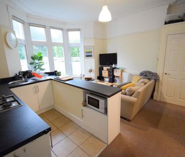 1 bedroom ground floor flat to rent - Photo 1