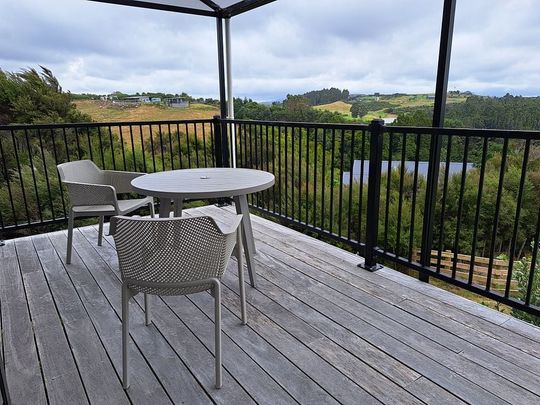 Seaview Cottage in Te Arai - Photo 1