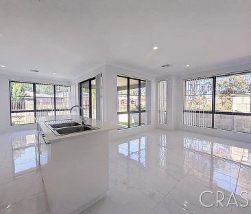 “4x2 House in Canning Vale with Alfresco.” - Photo 4