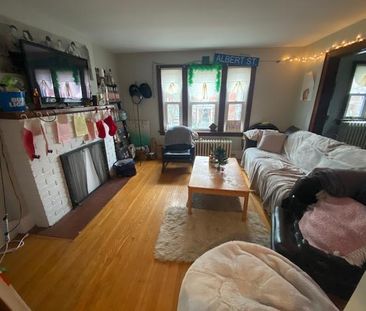 287 Albert St - 5 bed, 2 bath STUDENT HOME - Photo 1